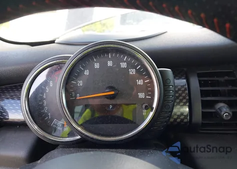 2016 Mini Hardtop Cooper S z USA, uszkodzony, nr VIN WMWXU3C51G2D28912